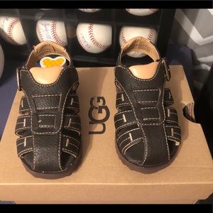 New toddler UGG sandals